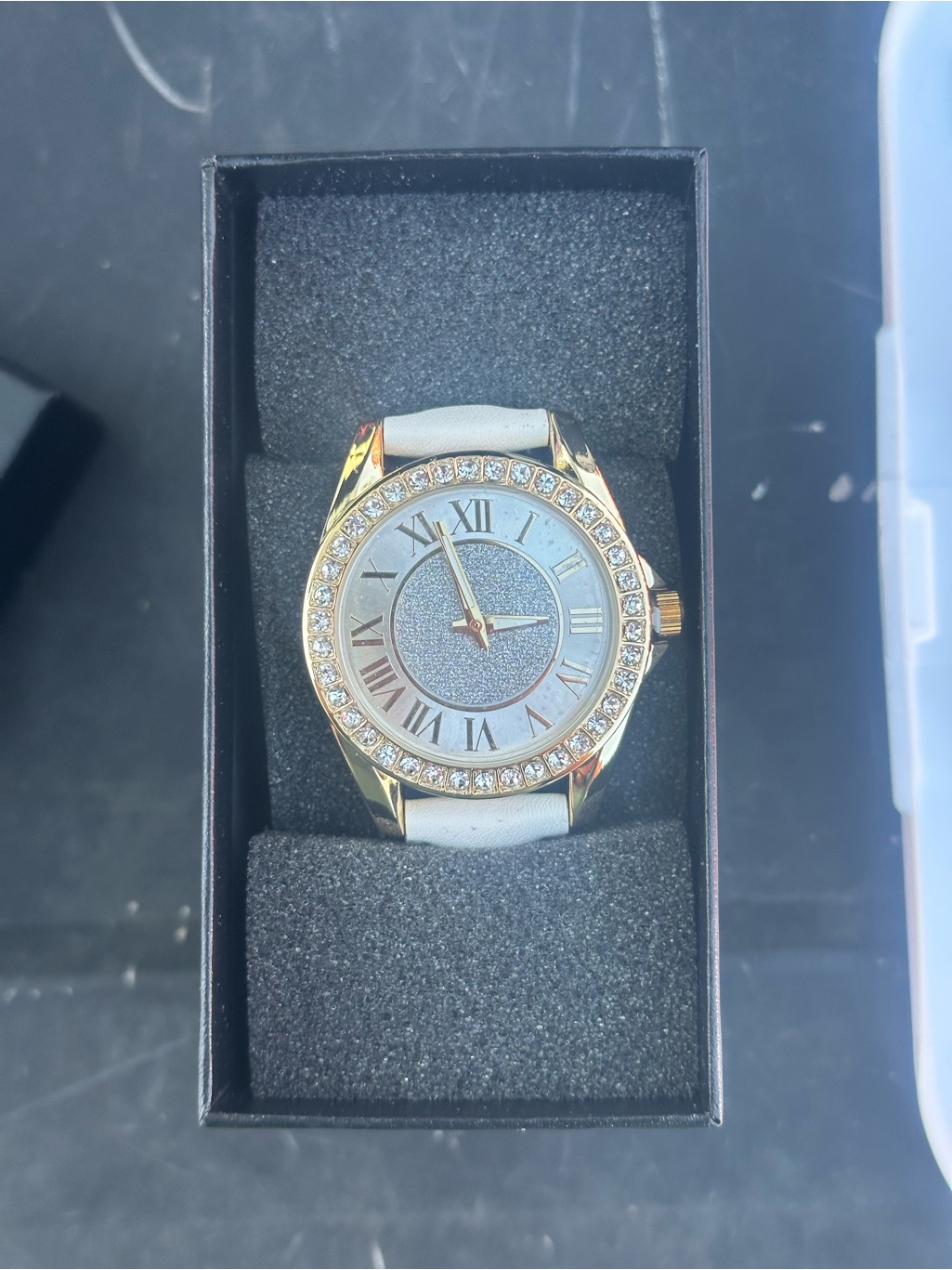 New Boxed White Sparkly Jeweled Kessaris Ladies Watch